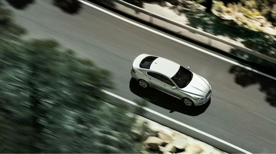  Jaguar XF 2008 года  (фото 79 из 175)
